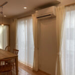 ナチュラル感が増す、自然素材のカーテン