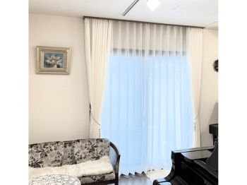 カーテン：アスワンC1054・1243・1058・1052/レース：C1435 装飾タッセルBW65